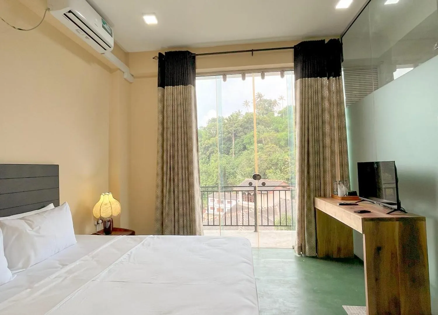 Cayo Kandy Hotel