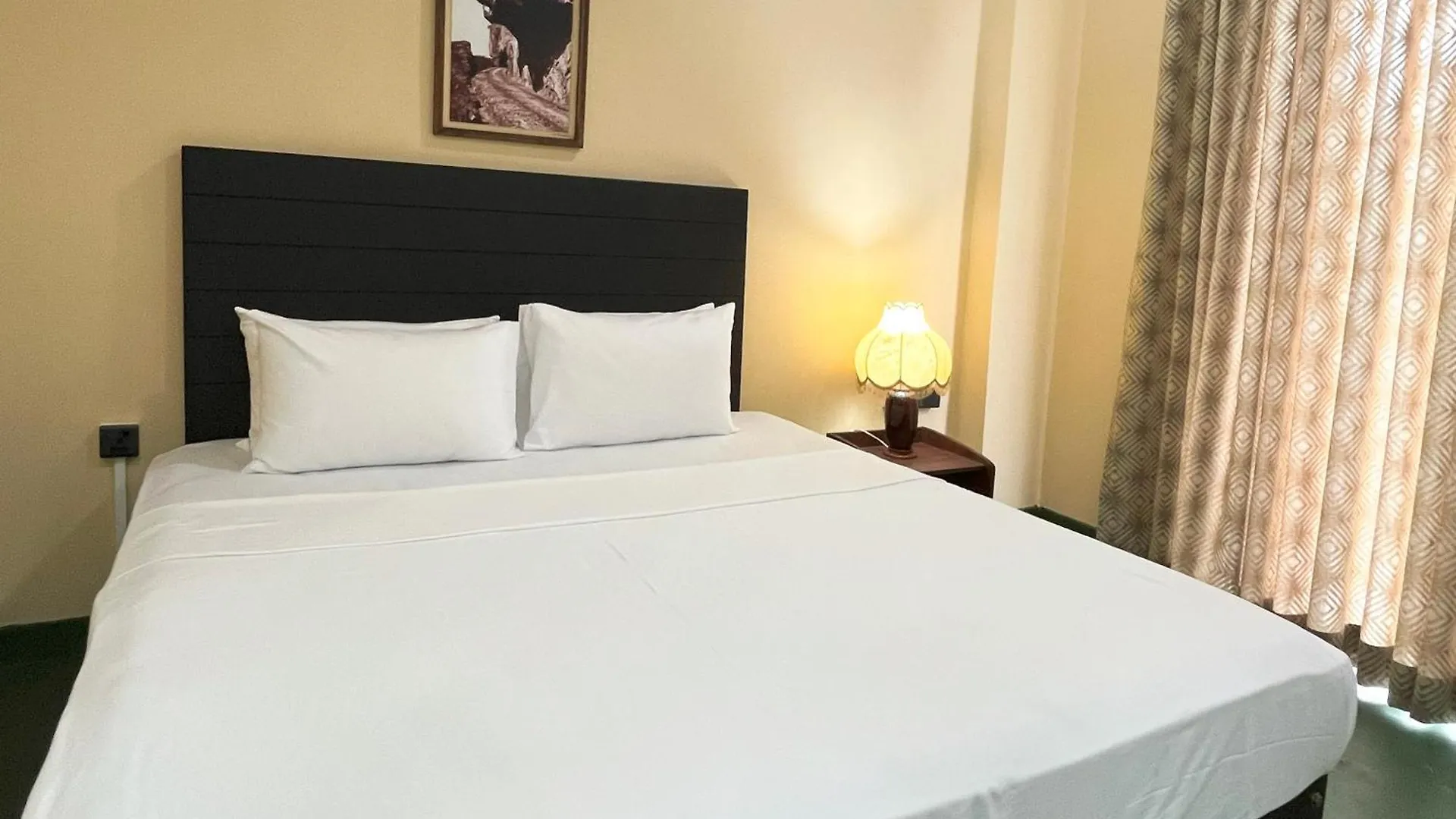 Cayo Kandy Hotel