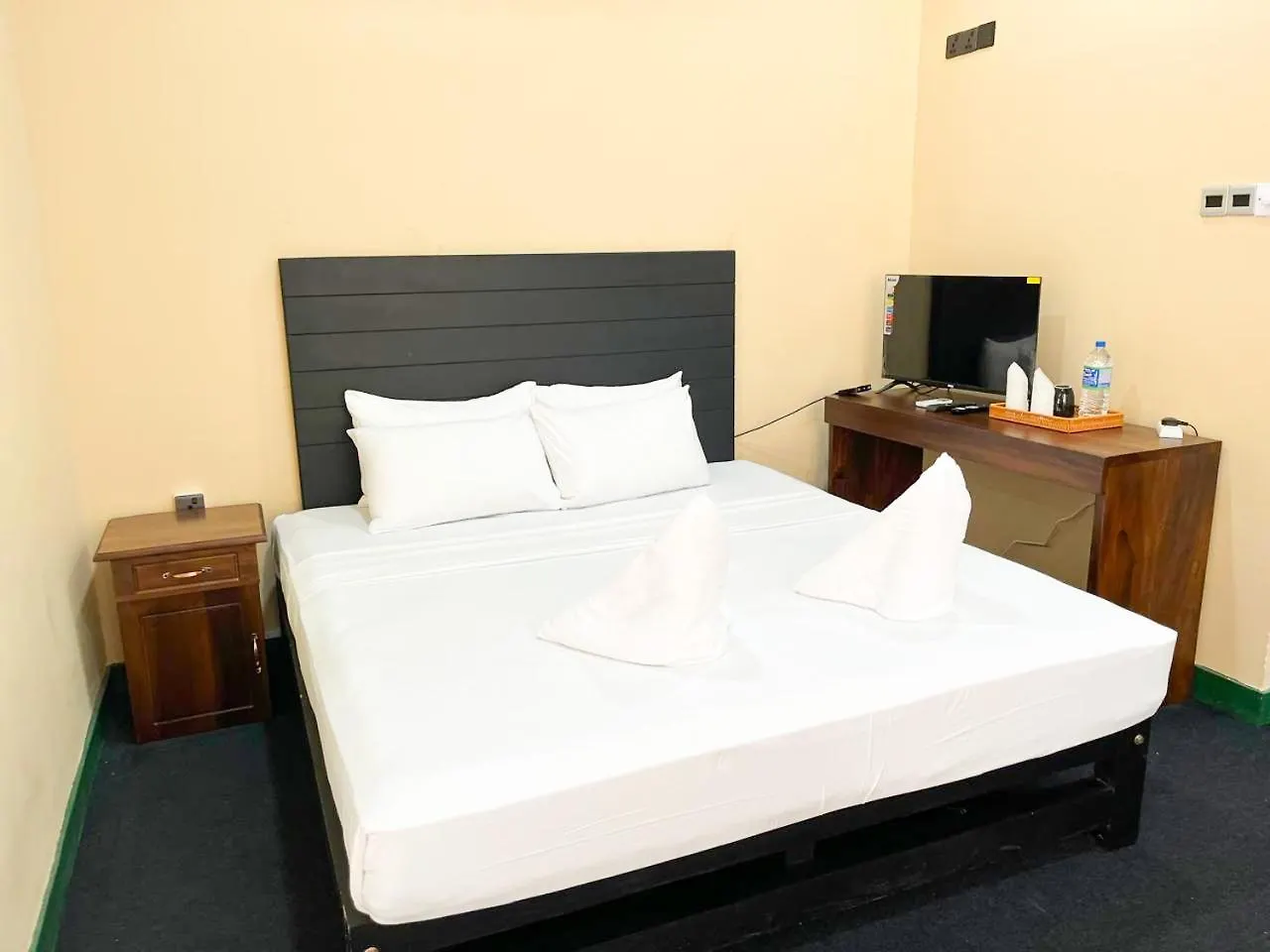 Cayo Kandy Hotel